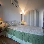 Le Gradelle With Amazing View Apartament Capri